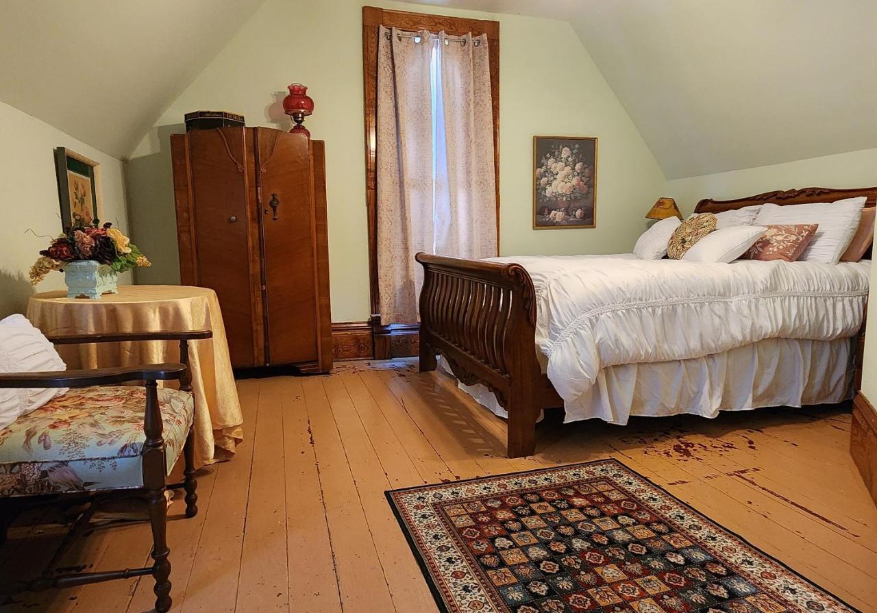 The Carson House Bed & Breakfast Acomodação com café da manhã Pittsburg Exterior foto