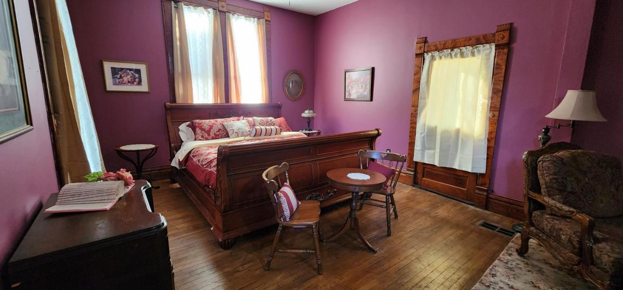 The Carson House Bed & Breakfast Acomodação com café da manhã Pittsburg Exterior foto