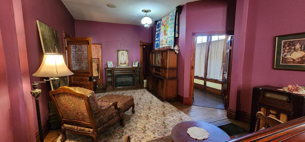 The Carson House Bed & Breakfast Acomodação com café da manhã Pittsburg Exterior foto